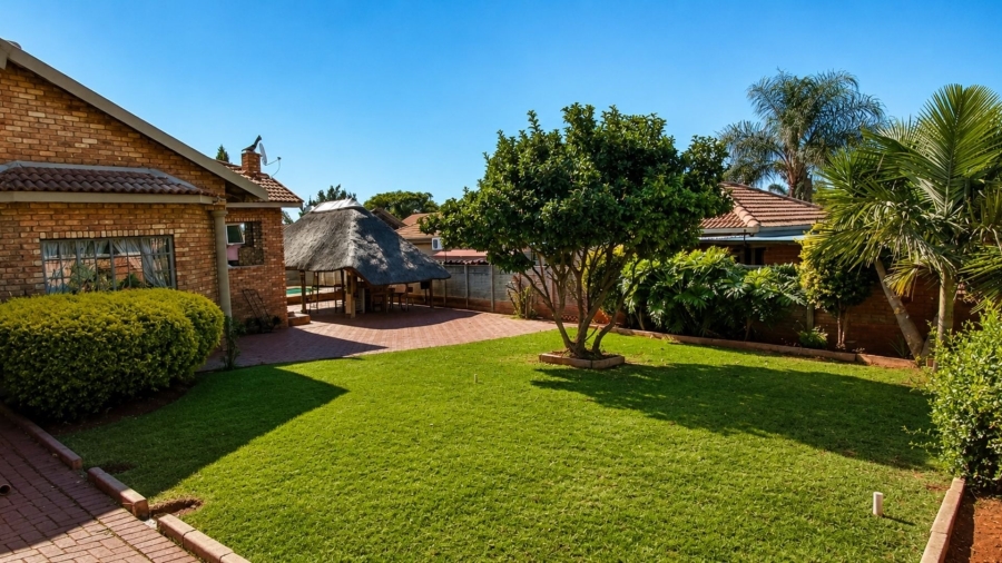 4 Bedroom Property for Sale in Safari Gardens North West